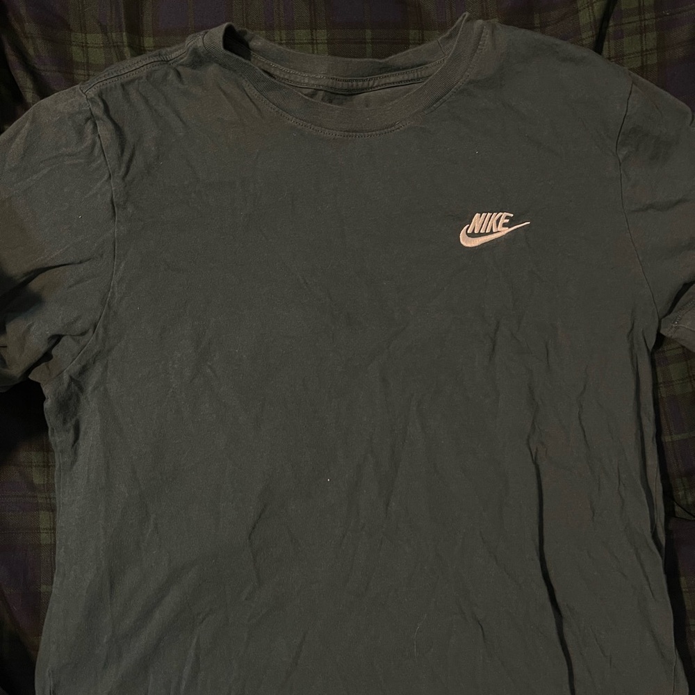 NIKE green/ teal tshirt